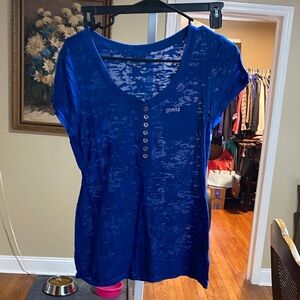 Guess Women's Royal Blue Short Sleeve Tee